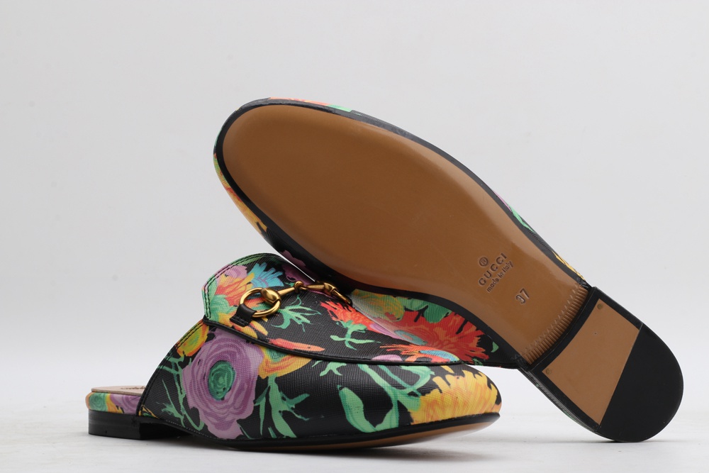 Multicolor Princetown Floral Canvas Slippe